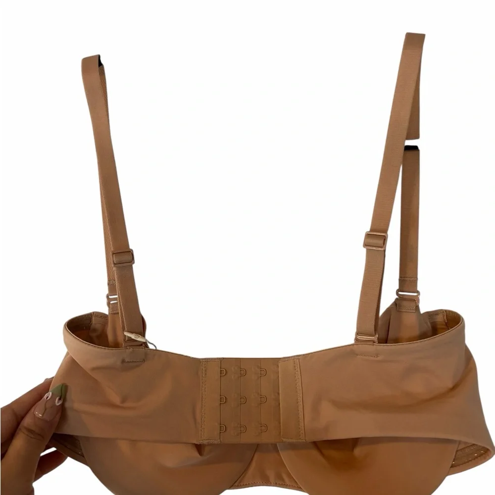 SKIMS Smoothing Intimates Strapless Bra – Clay – 34D – New With Tags - Picture 6 of 7
